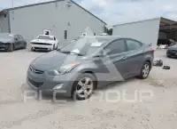 2012 Hyundai Elantra photo