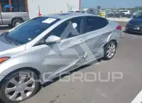 2012 Hyundai Elantra photo