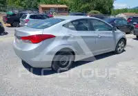 2012 Hyundai Elantra фото