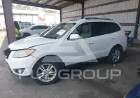 2012 Hyundai Santa Fe photo