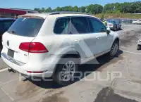 2012 Volkswagen Touareg фото