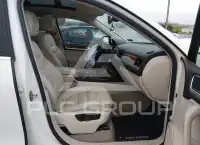2012 Volkswagen Touareg фото