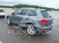 2012 Volkswagen Touareg photo