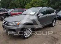 2012 Volkswagen Touareg photo