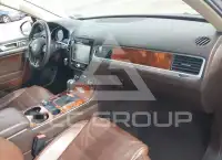 2012 Volkswagen Touareg photo