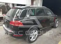 2012 Volkswagen Touareg photo