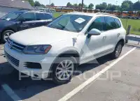 2012 Volkswagen Touareg фото