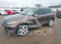 2012 Volkswagen Touareg photo