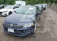 2012 Volkswagen Passat photo