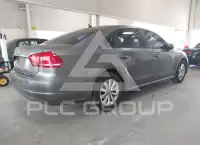 2012 Volkswagen Passat фото