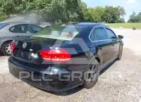 2012 Volkswagen Passat photo