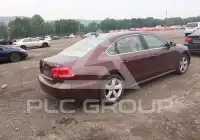 2012 Volkswagen Passat фото