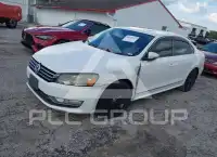 2012 Volkswagen Passat photo