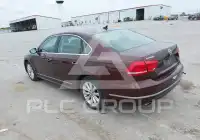 2012 Volkswagen Passat фото