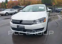 2012 Volkswagen Passat photo