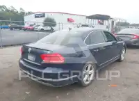 2012 Volkswagen Passat photo