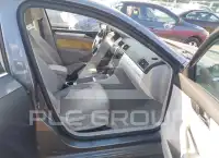 2012 Volkswagen Passat photo