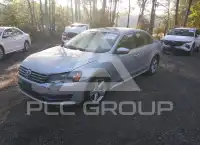 2012 Volkswagen Passat photo