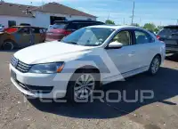 2012 Volkswagen Passat фото