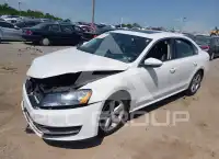 2012 Volkswagen Passat photo