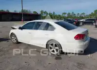 2012 Volkswagen Passat фото