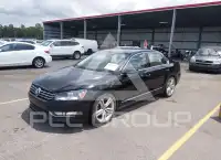 2012 Volkswagen Passat фото