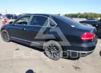 2012 Volkswagen Passat photo