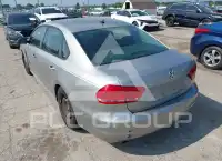 2012 Volkswagen Passat photo