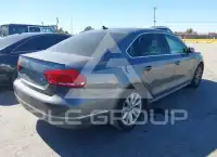 2012 Volkswagen Passat photo