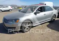 2012 Volkswagen Passat фото