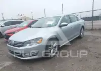 2012 Volkswagen Passat фото