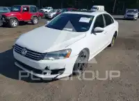 2012 Volkswagen Passat фото