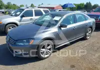 2012 Volkswagen Passat фото