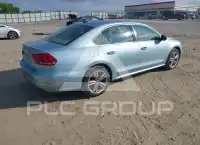 2012 Volkswagen Passat photo