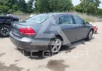 2012 Volkswagen Passat фото