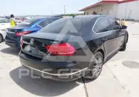 2012 Volkswagen Passat фото