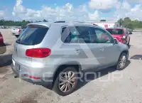 2012 Volkswagen Tiguan фото