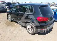 2012 Volkswagen Tiguan photo