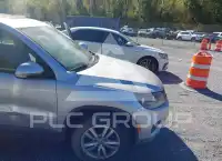 2012 Volkswagen Tiguan photo