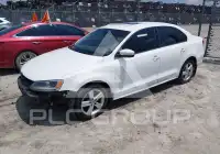 2012 Volkswagen Jetta photo