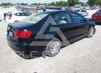 2012 Volkswagen Jetta photo