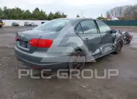 2012 Volkswagen Jetta photo