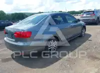 2012 Volkswagen Jetta photo