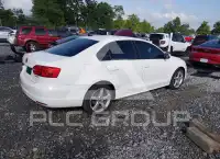2012 Volkswagen Jetta photo