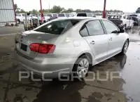 2012 Volkswagen Jetta фото