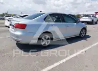 2012 Volkswagen Jetta photo