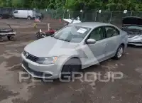 2012 Volkswagen Jetta photo