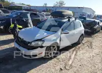 2012 Volkswagen GOLF photo