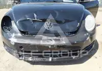 2012 Volkswagen BEETLE photo