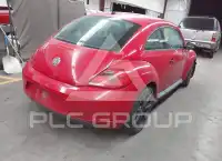 2012 Volkswagen BEETLE фото
